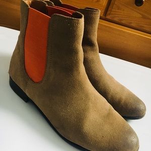Dolce Vita Women’s Suede Chelsea Boots 8.5
